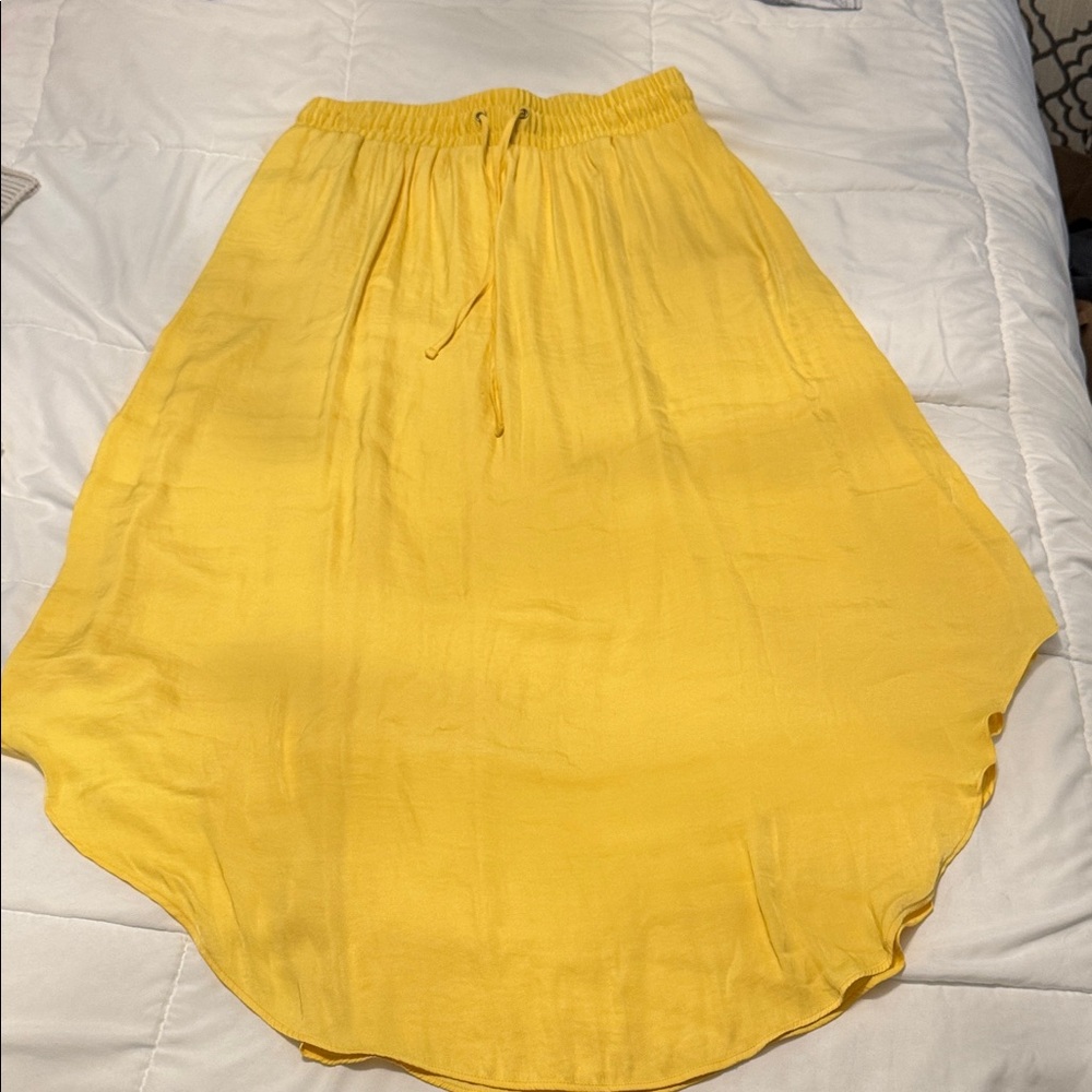 Simply Vera Vera Wang High-Low Yellow Skirt